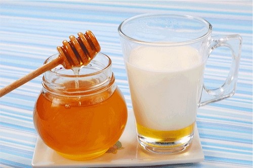 شیر و عسل یک پروبیوتیک طبیعی شیر و عسل یک پروبیوتیک طبیعی