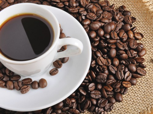کاهش تراکم استخوان با مصرف کافئین