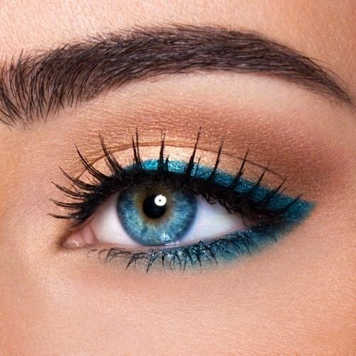 روشی برای جذابیت هرچه بیشتر چشم در آرایش
