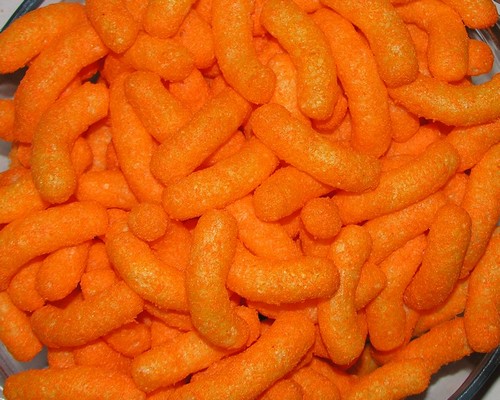 نکاتی درباره ی مصرف و تولید پفک
