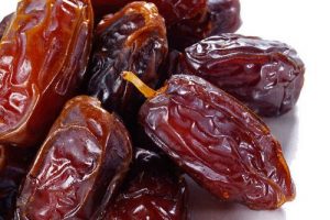 با خوردن خرما سالم و سلامت بمانید!!