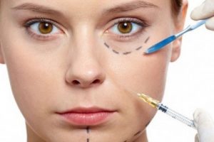 چگونه پف زیر چشم را از بین ببریم؟