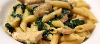 چگونه پاستای مرغ و اسفناج درست کنیم؟