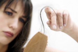 بهترین راه برای درمان ریزش مو چیست؟!