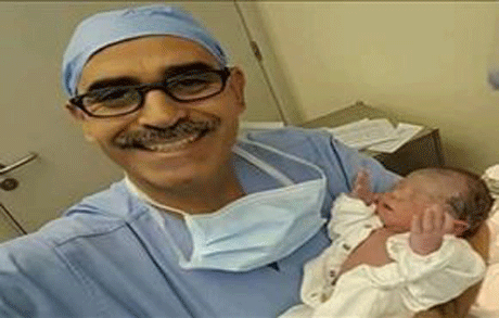 به دنیا آمدن این نوزاد در زمان افطار جنجلی شد (عکس)