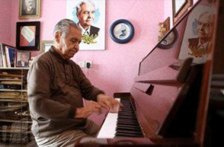 استاد موسیقی ایران دار فانی را وداع گفت (عکس)