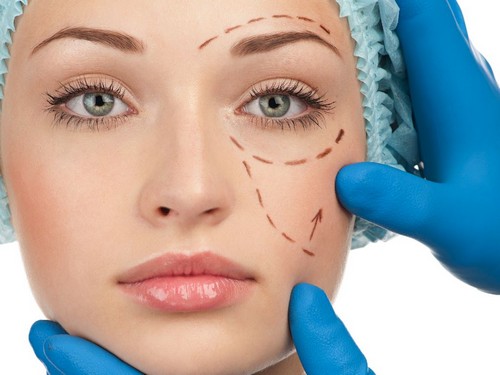 جراحی زیبایی مفید است یا خیر؟