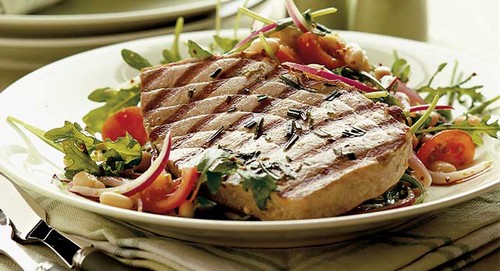 از فواید تن ماهی چه می دانید؟! از فواید تن ماهی چه می دانید؟!
