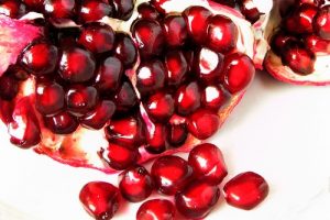 از خواص جنجالی انار چه می دانید؟!