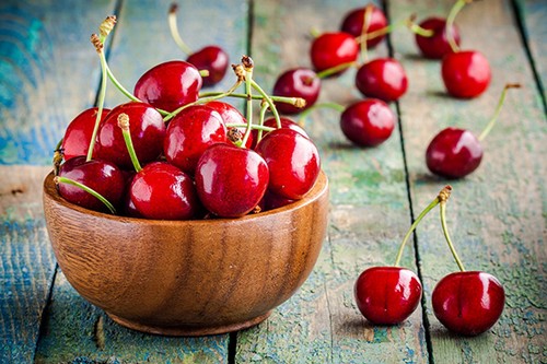 خواص جالب آب گیلاس ترش خواص جالب آب گیلاس ترش