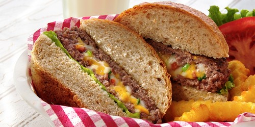 چگونه همبرگر مغزدار درست کنیم؟ چگونه همبرگر مغزدار درست کنیم؟
