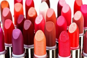 راهی برای انتخاب رژ لب مناسب