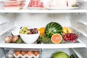 نکاتی درباره ی تاریخ انقضای غذای یخچالی
