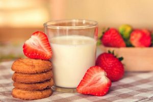 با خوردن این غذاها دچار نفخ و دل درد می شوید!!