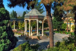 حافظ شیرازی و غزل عاشقانه ی آن