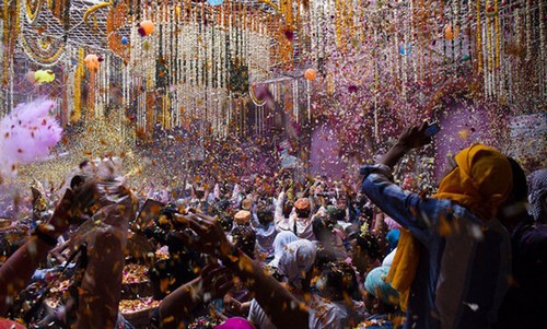 عکس های جذاب و دیدنی از جشنواره هولی در هند