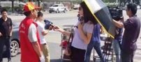 کار عجیب این خانم گزارشگر سوژه ی همگان شد (عکس)