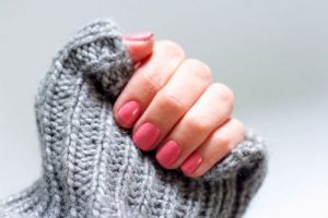 برای فصل پاییز چه رنگ لاکی مناسب است؟