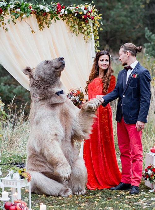 پر دلهره ترین عروسی در جهان +تصاویر