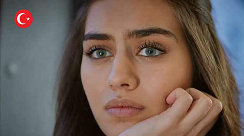 بیوگرافی و عکسهای امینه گولشی بازیگر نقش نور