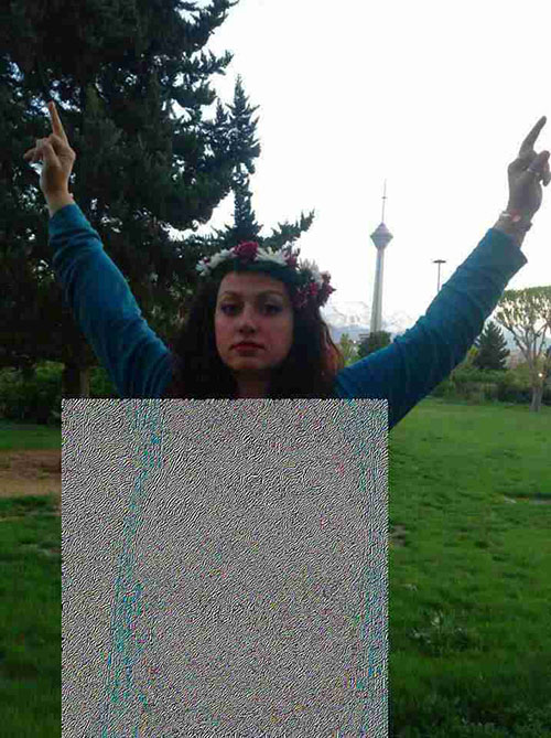 حکم زندان زن ایرانی که نزدیک برج میلاد لخت شد +تصاویر