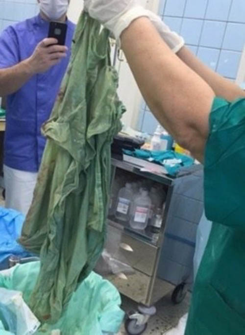 پزشکان ملحفه را در شکم زن زائو جا گذاشتند +عکس