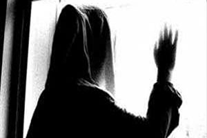نقشه کثیف دختری با گفتن رنگ لباس زیر داماد به زنش