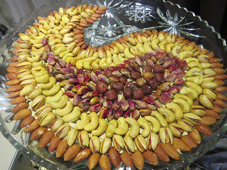 زیباترین مدلهای تزیین آجیل شب یلدا زیباترین مدلهای تزیین آجیل شب یلدا
