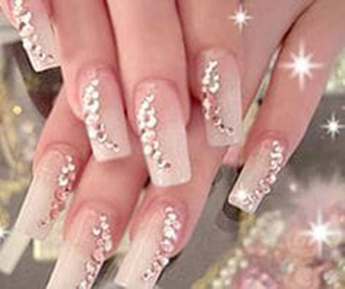 زیباترین مدل های طراحی ناخن عروس خانم ها