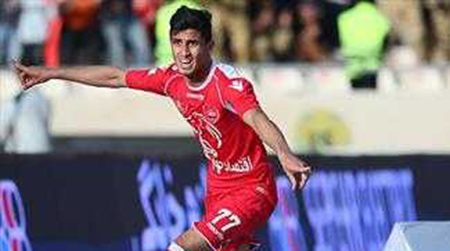 حرف جنجالی مهاجم پرسپولیس درباره استقلالی بودنش حرف جنجالی مهاجم پرسپولیس درباره استقلالی بودنش