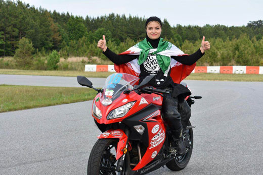 رقابت این دختر موتور سوار با امریکایی ها (عکس)