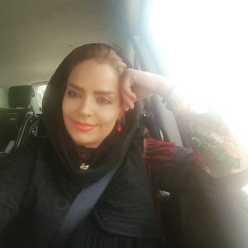 بیوگرافی و عکس های سپیده خداوردی با ماشینش بیوگرافی و عکس های سپیده خداوردی با ماشینش