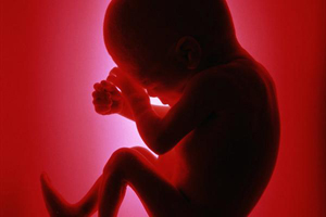 سقط جنین و بهانه آن برای اخاذی از مردان
