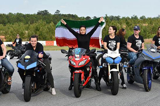 رقابت این دختر موتور سوار با امریکایی ها (عکس)