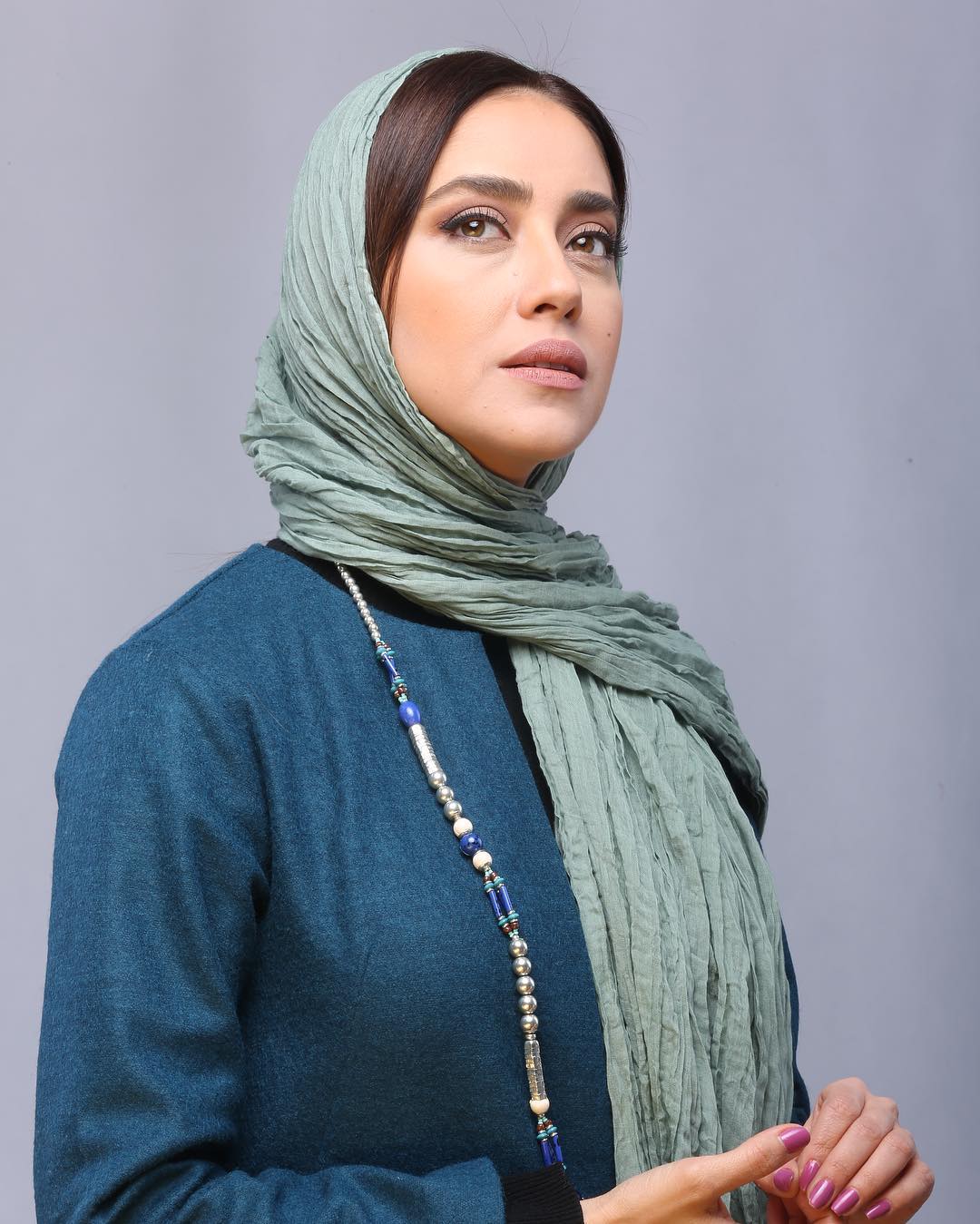 عکسهای جالب بازیگران در شب یلدا