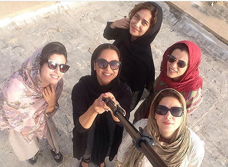 آخرین عکس و خبرها از چهره های مشهور ایرانی آخرین عکس و خبرها از چهره های مشهور ایرانی