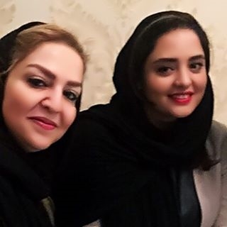 تصاویر بازیگران و چهره ها با پدر و مادرشان تصاویر بازیگران و چهره ها با پدر و مادرشان