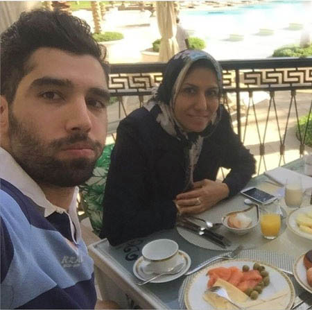 تصاویر بازیگران و چهره ها با پدر و مادرشان تصاویر بازیگران و چهره ها با پدر و مادرشان