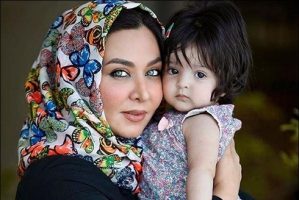 عکس های بازیگران سرشناس در کنار دخترانشان