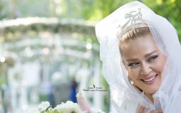 دلیل منتشر شدن عکس های ازدواج بهاره رهنما چیست؟