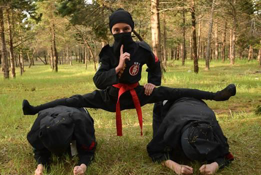 حرکات حیرت انگیز نینجا توسط این دختران ایرانی (عکس)
