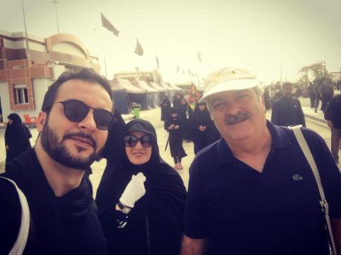 مجری معروف ایرانی و پدر و مادرش در پیاه روی اربعین (عکس) مجری معروف ایرانی و پدر و مادرش در پیاه روی اربعین (عکس)