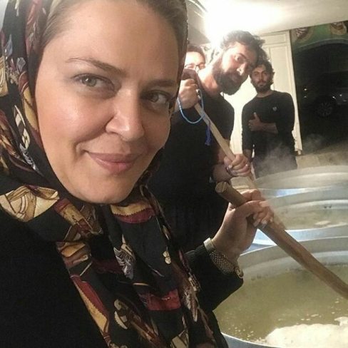 نذری پزون بهاره رهنما و شوهرش در اربعین (عکس)