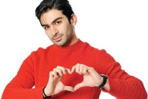 نشانه های مردی که عاشق شما شده است