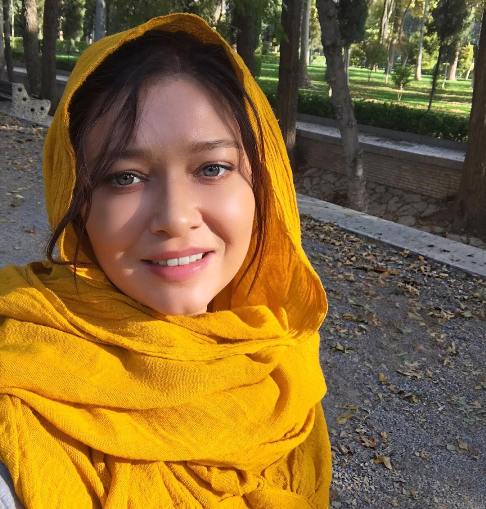 عکس سلفی بازیگر زن ترکیه ای در اصفهان عکس سلفی بازیگر زن ترکیه ای در اصفهان