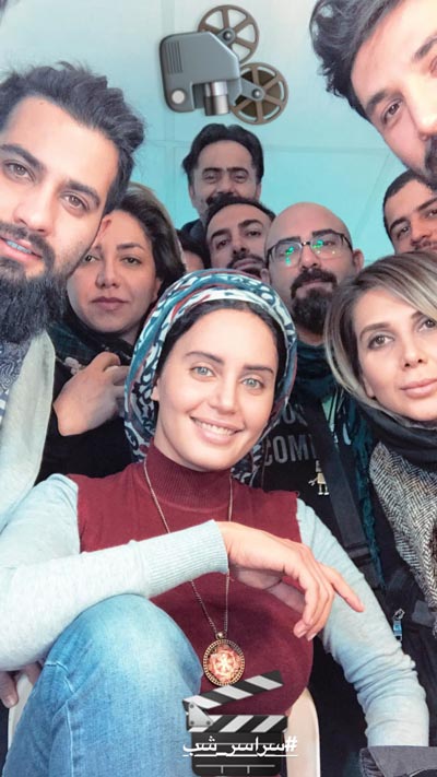استوری های جدید و داغ هنرمندان در اینستاگرام استوری های جدید و داغ هنرمندان در اینستاگرام