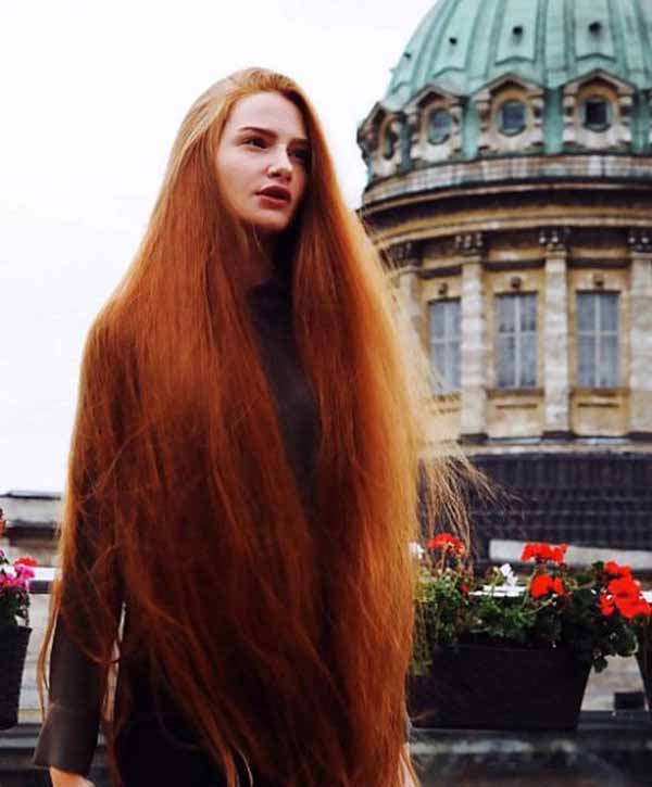 دختری با جذاب ترین چهره و زیباترین مو دختری با جذاب ترین چهره و زیباترین مو