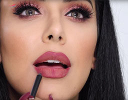آموزش مرحله به مرحله کانتورینگ لب (عکس)