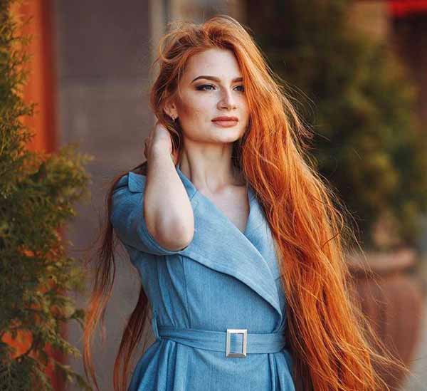 دختری با جذاب ترین چهره و زیباترین مو دختری با جذاب ترین چهره و زیباترین مو