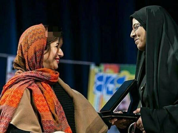حضور هنرمندان محبوب در جشن چله چلچراغ (عکس) حضور هنرمندان محبوب در جشن چله چلچراغ (عکس)